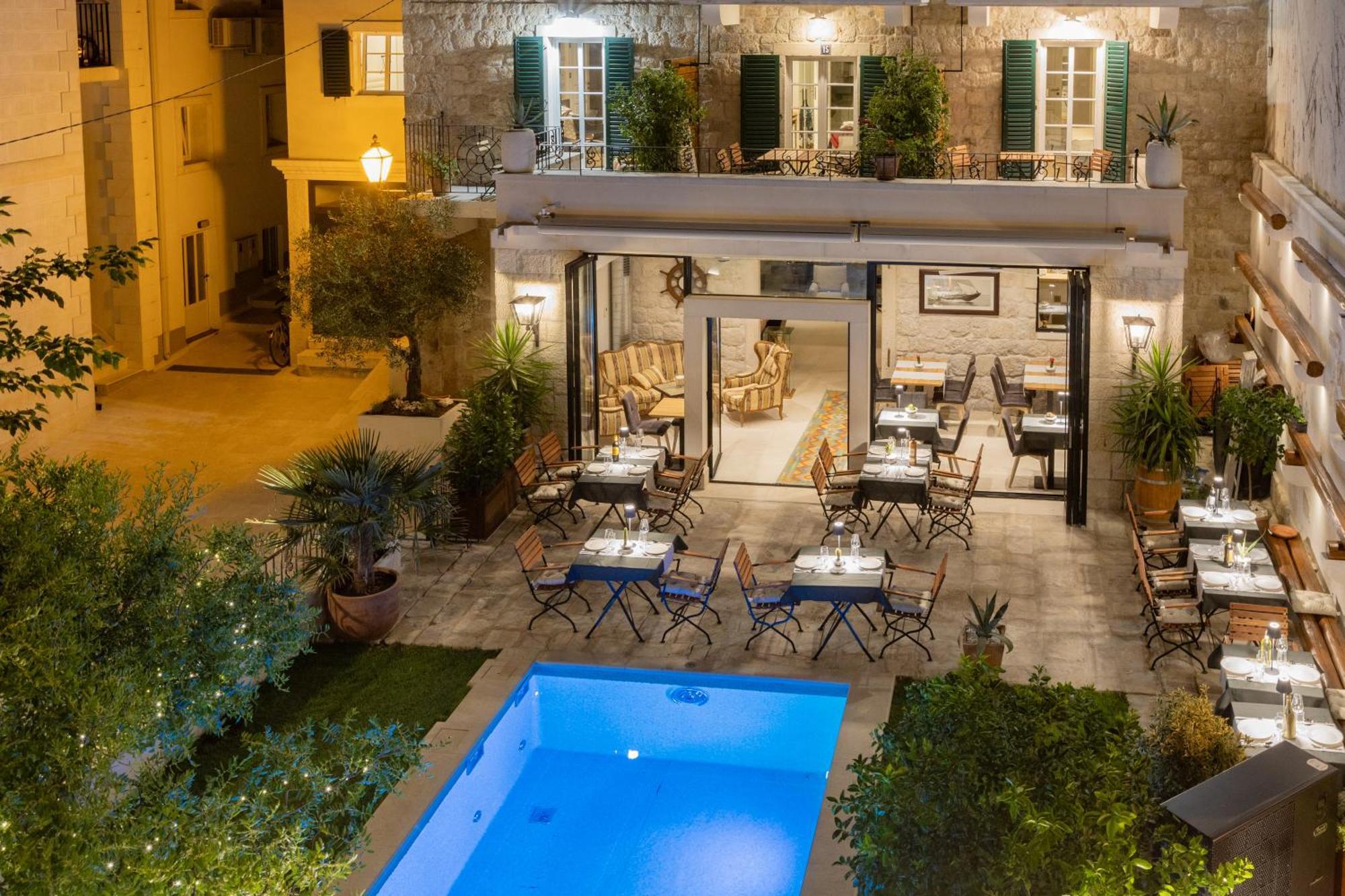 New - Casa Columba - 4 Star Design Boutique Hotel With Outdoor Pool & Private Garden (Adults Only) Makarska Bagian luar foto
