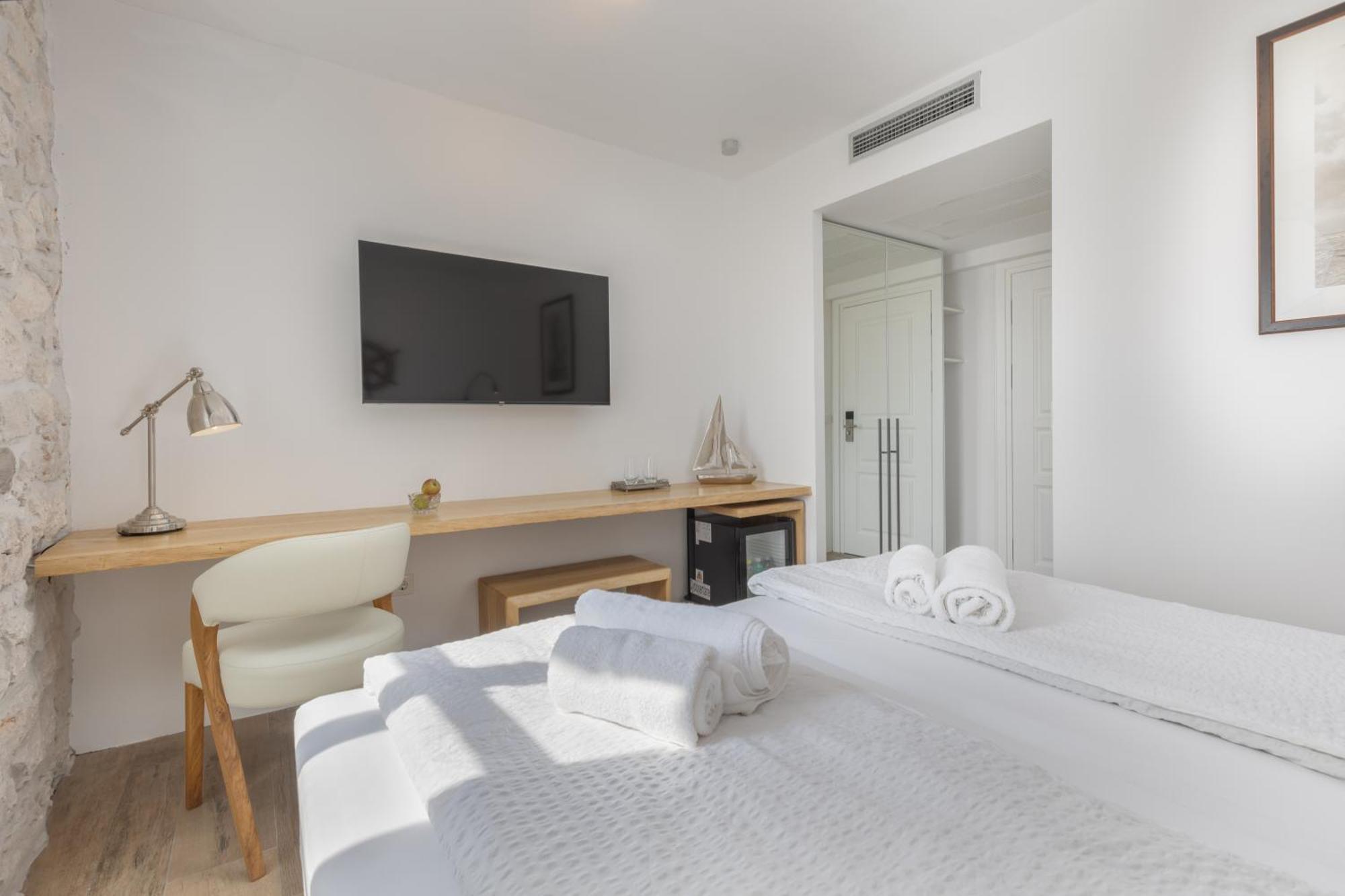 New - Casa Columba - 4 Star Design Boutique Hotel With Outdoor Pool & Private Garden (Adults Only) Makarska Bagian luar foto