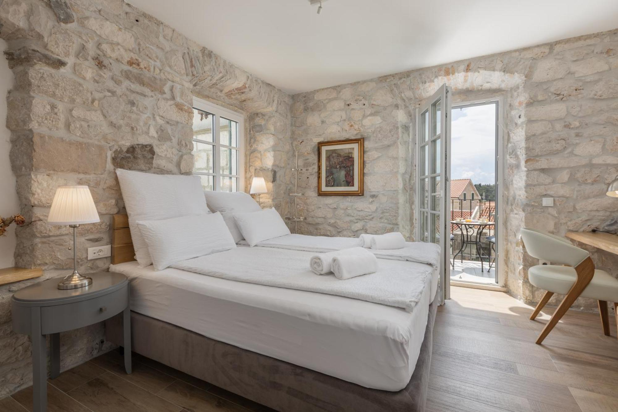 New - Casa Columba - 4 Star Design Boutique Hotel With Outdoor Pool & Private Garden (Adults Only) Makarska Bagian luar foto
