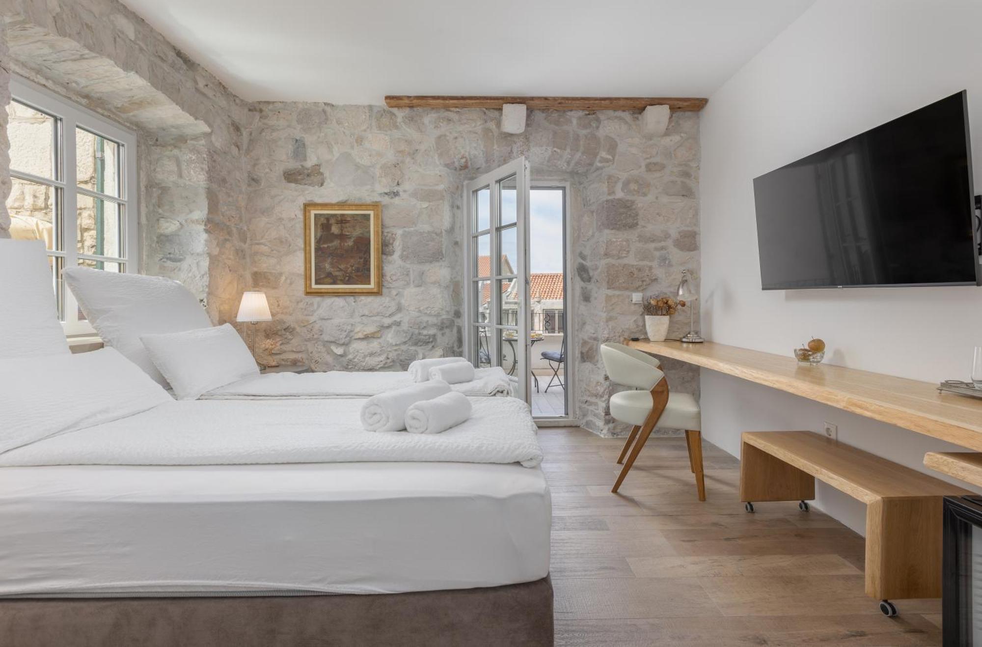 New - Casa Columba - 4 Star Design Boutique Hotel With Outdoor Pool & Private Garden (Adults Only) Makarska Bagian luar foto